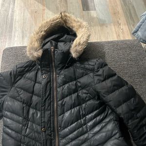 Andrew Marc large women’s jacket